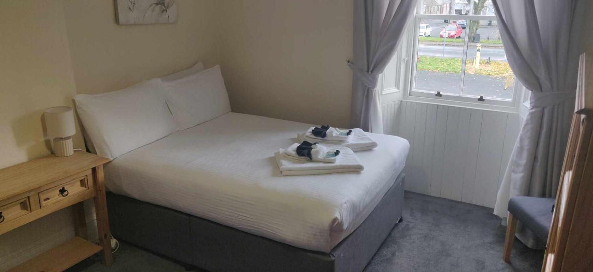 The Grapes Hotel Newcastleton ภายนอก รูปภาพ